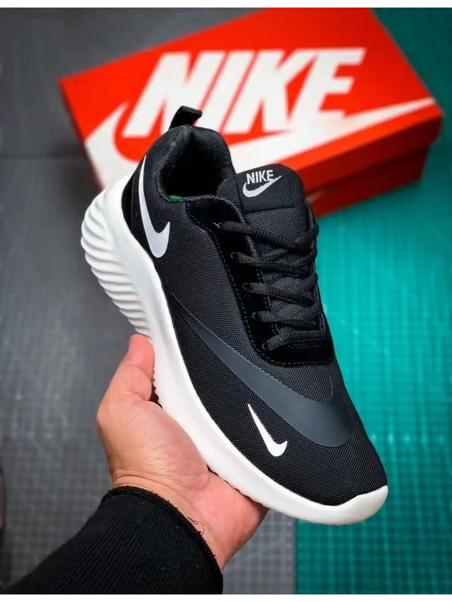 Кроссовки Nike мужские и женские размер 44